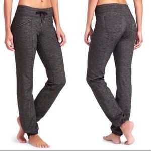 Athlete pants, size large